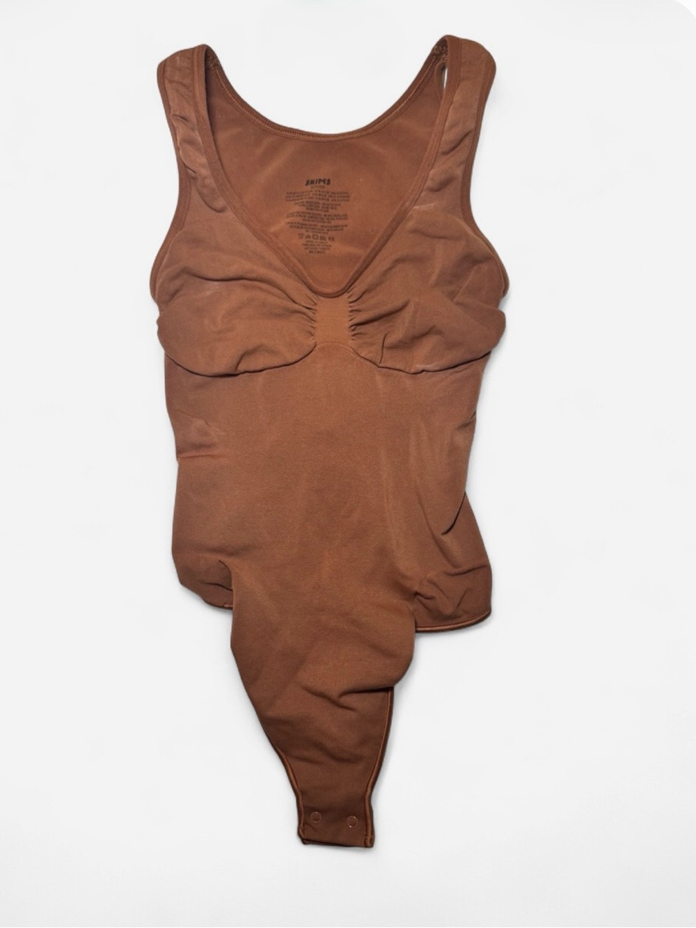 SKIMS Ruched V-Neck Thong Bodysuit Sienna Small EUC.